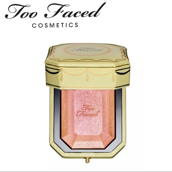 TOO FACED DIAMOND LIGHT HIGHLIGHTER “CANARY” & LIP - Picture 7 of 15